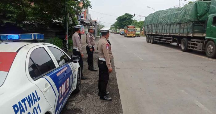 Operasi Zebra Semeru 2025: Satlantas Gresik Intensifkan Patroli Blackspot