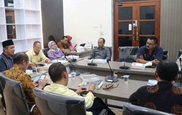 Pimpinan DPRD Gresik Minta OPD Segera Laksanakan Program Pimpinan DPRD Gresik Minta OPD Segera Laksanakan Program
