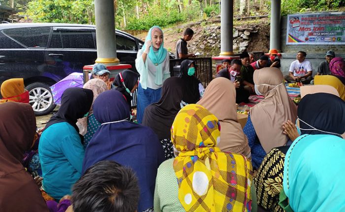 Kampanye di Dapil 2, Novita Minta Doa Restu untuk Melanjutkan Perjuangan Membangun Trenggalek Kampanye di Dapil 2, Novita Minta Doa Restu untuk Melanjutkan Perjuangan Membangun Trenggalek