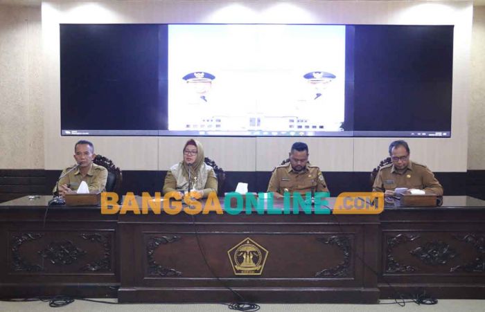 Sebelum Lebaran 1444 H, Bupati Gresik Targetkan Jembatan Kacangan Sudah Bisa Difungsikan Sebelum Lebaran 1444 H, Bupati Gresik Targetkan Jembatan Kacangan Sudah Bisa Difungsikan