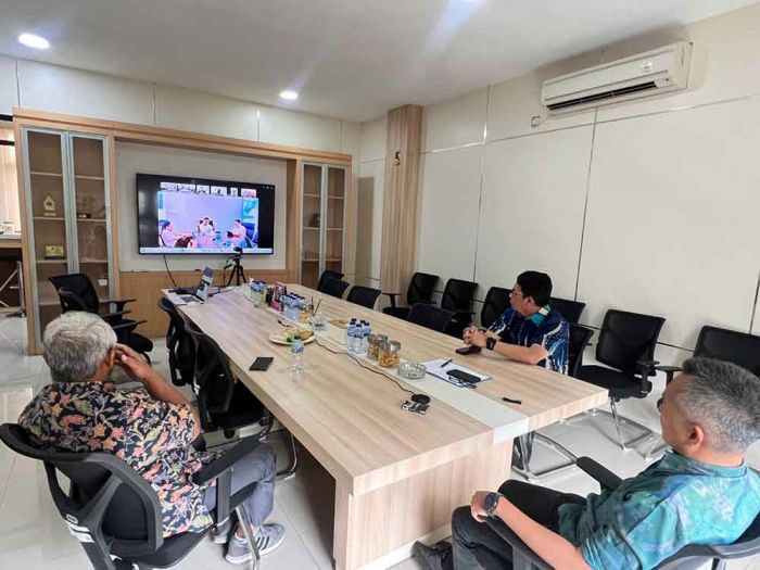 Kantah Pasuruan Ikut Monev PTSL Kementerian ATR/BPN Secara Daring Kantah Pasuruan Ikut Monev PTSL Kementerian ATR/BPN Secara Daring