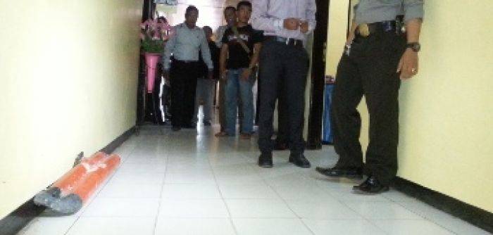 Nelayan Sumenep Temukan Benda Mirip Rudal di Laut Nelayan Sumenep Temukan Benda Mirip Rudal di Laut