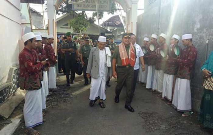 Pangdam V Kustanto Silaturahmi di Tulungagung Pangdam V Kustanto Silaturahmi di Tulungagung