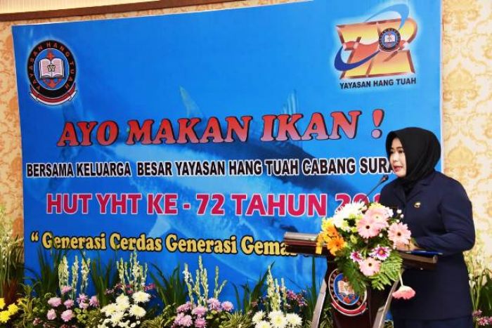 Ny. Dien Mintoro Yulianto: Ayo Makan Ikan untuk Meningkatkan Kecerdasan Ny. Dien Mintoro Yulianto: Ayo Makan Ikan untuk Meningkatkan Kecerdasan
