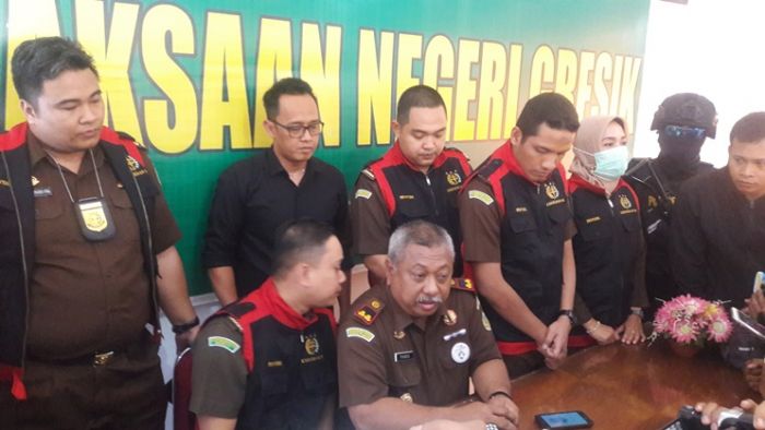 Kejari Gresik Tak Kunjung Tentukan Tersangka Penyimpangan BPJS Kejari Gresik Tak Kunjung Tentukan Tersangka Penyimpangan BPJS