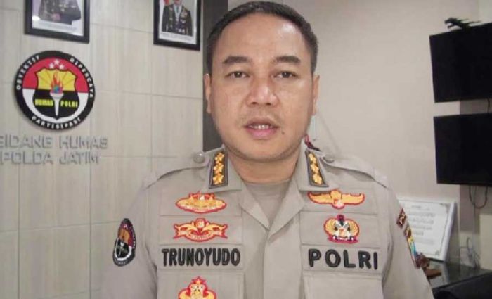 Kasat Sabhara dan Kapolres Blitar Diberi Konseling Biro SDM Polda Jatim Kasat Sabhara dan Kapolres Blitar Diberi Konseling Biro SDM Polda Jatim