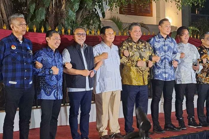 Prabowo Sebut Ciri-ciri Calon Wakil Presiden Pendampingnya dalam Pemilu 2024, Ada yang Dari Jatim Prabowo Sebut Ciri-ciri Calon Wakil Presiden Pendampingnya dalam Pemilu 2024, Ada yang Dari Jatim