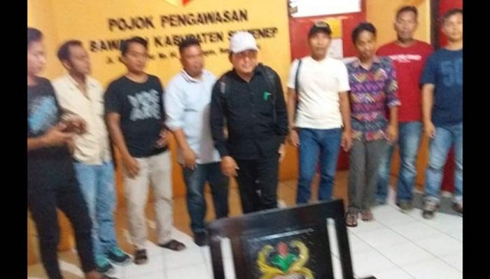 Ketua Bawaslu Sumenep Tantang Warga Berkelahi, Kesal Ditanya Kasus Dugaan Kecurangan Pemilu Ketua Bawaslu Sumenep Tantang Warga Berkelahi, Kesal Ditanya Kasus Dugaan Kecurangan Pemilu
