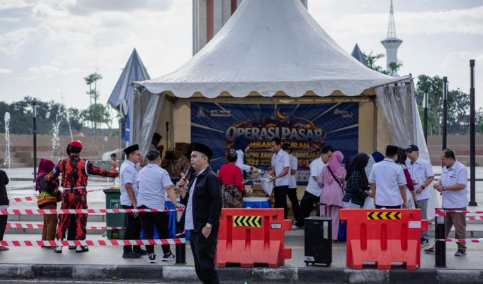 Tekan Harga Sembako, HIPMI Sidoarjo Gelar Pasar Murah saat Ramadan