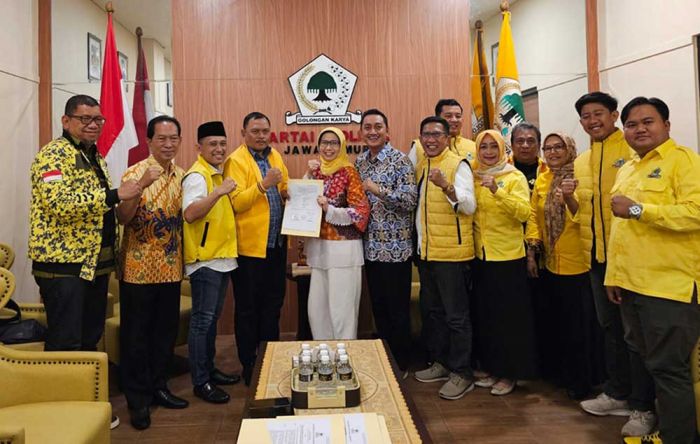 Golkar Resmi Bergabung, Pasangan Indah-Yudha Diusung Koalisi Gemuk Golkar Resmi Bergabung, Pasangan Indah-Yudha Diusung Koalisi Gemuk