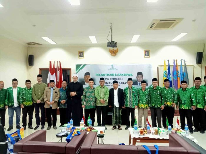Kiai Asep Minta Pergunu Kalbar Ikut Atasi Pinjol dan Judol Kiai Asep Minta Pergunu Kalbar Ikut Atasi Pinjol dan Judol