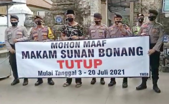 Meski Hanya Masuk PPKM Level 3, Makam Sunan Bonang Tuban Ikut Ditutup