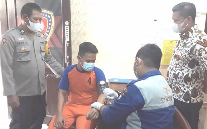 Ditahan di Rutan Polres Jombang, Sopir Vanessa Angel dalam Keadaan Baik Ditahan di Rutan Polres Jombang, Sopir Vanessa Angel dalam Keadaan Baik