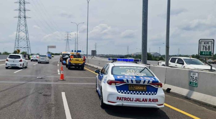 Porsche Tabrak Gand Livina hingga Ringsek di Tol Porong-Sidoarjo, Polisi Beberkan Kronologinya