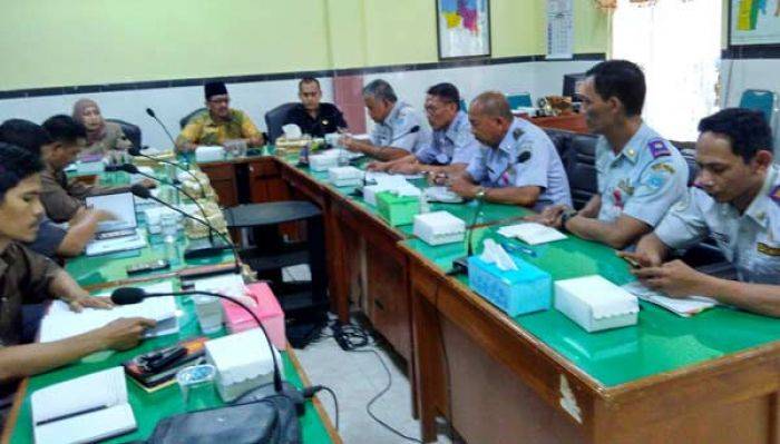 Dewan Kota Probolinggo Kecewa Truk Tetap Masuk Kota, Panggil lagi Dishub Dewan Kota Probolinggo Kecewa Truk Tetap Masuk Kota, Panggil lagi Dishub