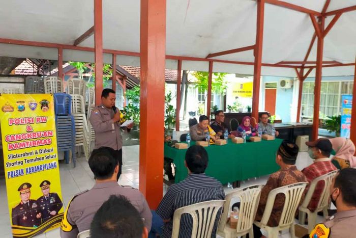 Tingkatkan Kamtibmas Warga, Polrestabes Surabaya Bentuk Polisi RW Tingkatkan Kamtibmas Warga, Polrestabes Surabaya Bentuk Polisi RW