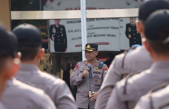 Gantikan AKBP Muhammad, AKBP Rogib Pimpin Apel Perdana di Mapolres Bojonegoro Gantikan AKBP Muhammad, AKBP Rogib Pimpin Apel Perdana di Mapolres Bojonegoro