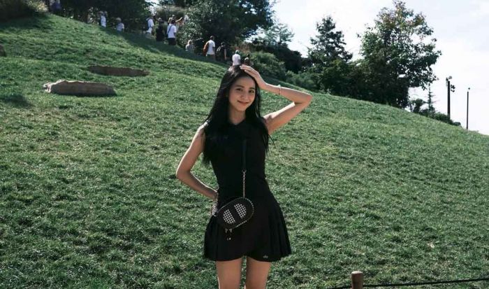 Jisoo BLACKPINK dan Seo In Guk Dipastikan Tampil di Drama Rom-Com Jisoo BLACKPINK dan Seo In Guk Dipastikan Tampil di Drama Rom-Com