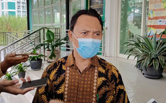 Runtuhnya Plafon Gedung Perpustakaan IAIN Kediri Diduga Akibat Cuaca Buruk Runtuhnya Plafon Gedung Perpustakaan IAIN Kediri Diduga Akibat Cuaca Buruk