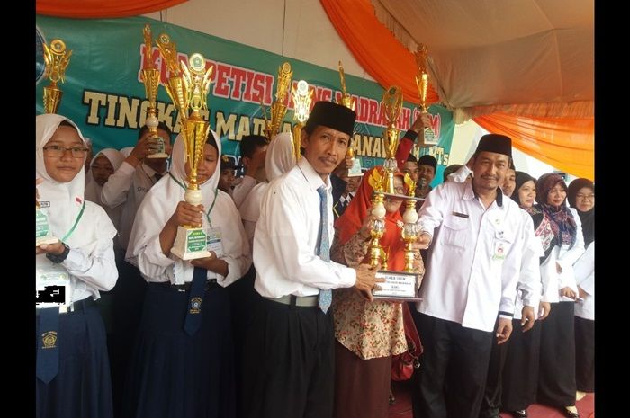Kompetisi Sains Madrasah Tingkat MTs se-Tuban Digelar di Senori Kompetisi Sains Madrasah Tingkat MTs se-Tuban Digelar di Senori