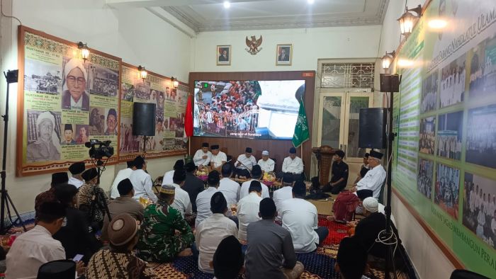 PCNU Surabaya Gelar Istigasah dan Doa Bersama untuk Muassis dan Mujahid serta Syuhada PP Al Khoziny PCNU Surabaya Gelar Istigasah dan Doa Bersama untuk Muassis dan Mujahid serta Syuhada PP Al Khoziny