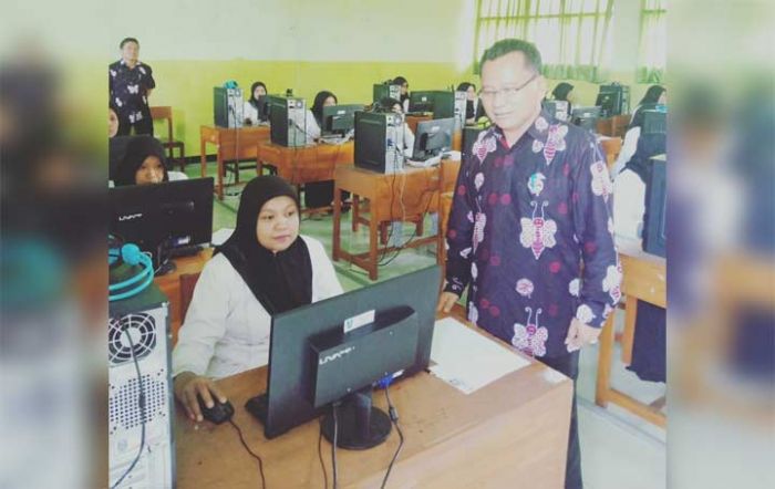Ratusan Tenaga Honda K2 di Pacitan Ikuti Seleksi Calon P3K Ratusan Tenaga Honda K2 di Pacitan Ikuti Seleksi Calon P3K