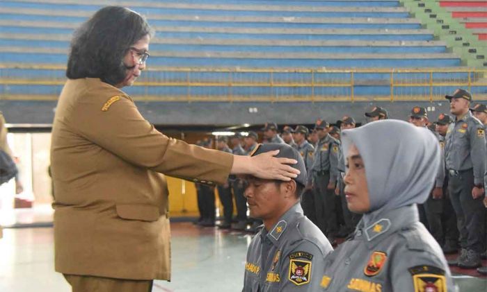 Pj Wali Kota Kediri Pimpin Apel Gelar Pasukan Pengamanan Pemilu 2024 Pj Wali Kota Kediri Pimpin Apel Gelar Pasukan Pengamanan Pemilu 2024
