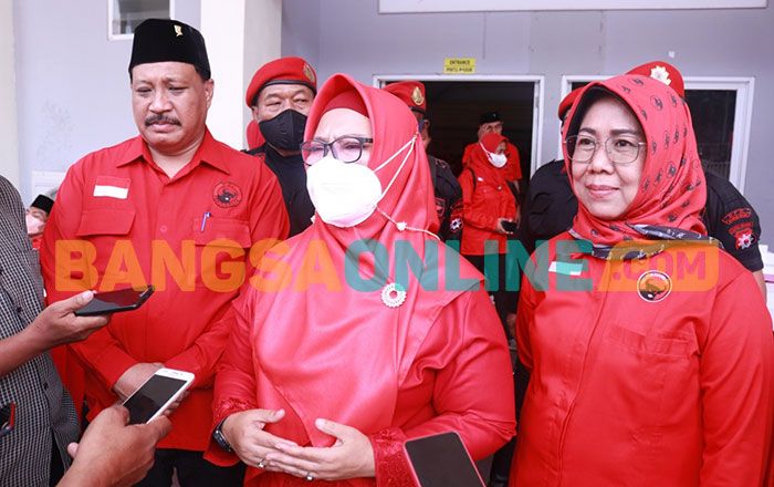 PDIP Gresik Buka Penjaringan Caleg Pemilu 2024 PDIP Gresik Buka Penjaringan Caleg Pemilu 2024