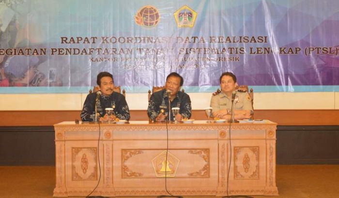 Bupati Sambari Minta BPN Selesaikan 23.219 Bidang Tanah Program PTSL Bupati Sambari Minta BPN Selesaikan 23.219 Bidang Tanah Program PTSL