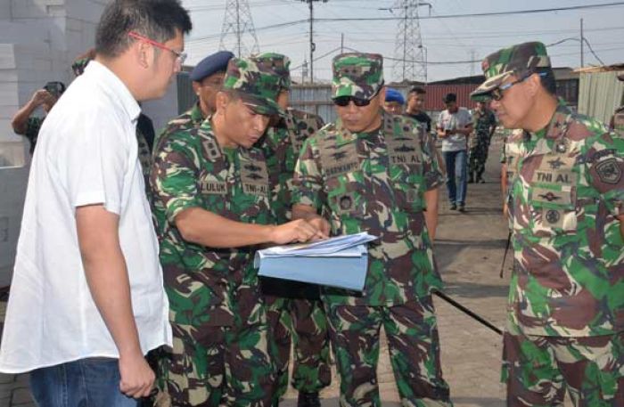 Pangarmatim Tinjau Pembangunan Fasilitas Lantamal V Pangarmatim Tinjau Pembangunan Fasilitas Lantamal V