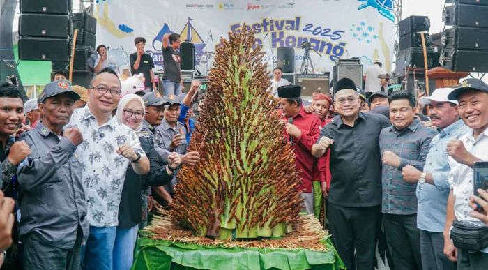 Festival Sate Kerang di Gresik, Momentum Bangkitkan Ekonomi dan Budaya Pesisir Festival Sate Kerang di Gresik, Momentum Bangkitkan Ekonomi dan Budaya Pesisir