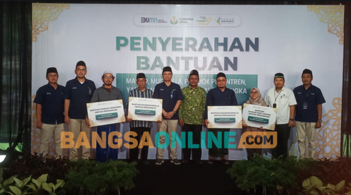 Sambut Ramadan 1445 H, Petrokimia Gresik Salurkan Bantuan untuk Masjid, Musala dan Panti Asuhan Sambut Ramadan 1445 H, Petrokimia Gresik Salurkan Bantuan untuk Masjid, Musala dan Panti Asuhan