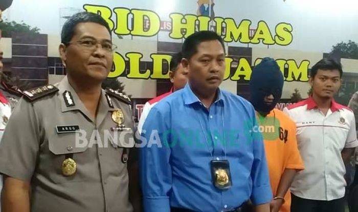 Pelaku Teror Peledakan Mapolres Nganjuk Akhirnya Diringkus Pelaku Teror Peledakan Mapolres Nganjuk Akhirnya Diringkus