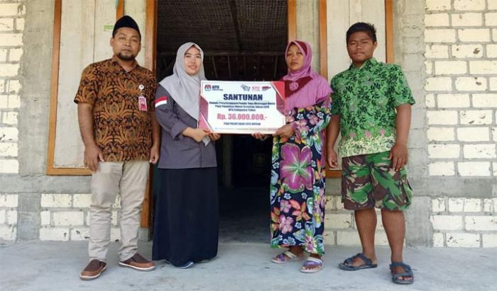 Keluarga Korban Meninggal saat Bertugas di Pemilu 2019 Dapat Santunan Rp 36 Juta Keluarga Korban Meninggal saat Bertugas di Pemilu 2019 Dapat Santunan Rp 36 Juta