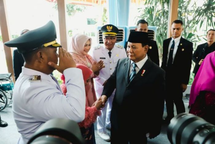 Usai Dilantik oleh Presiden, Yani-Alif Siap Wujudkan Gresik Baru Lebih Maju Usai Dilantik oleh Presiden, Yani-Alif Siap Wujudkan Gresik Baru Lebih Maju