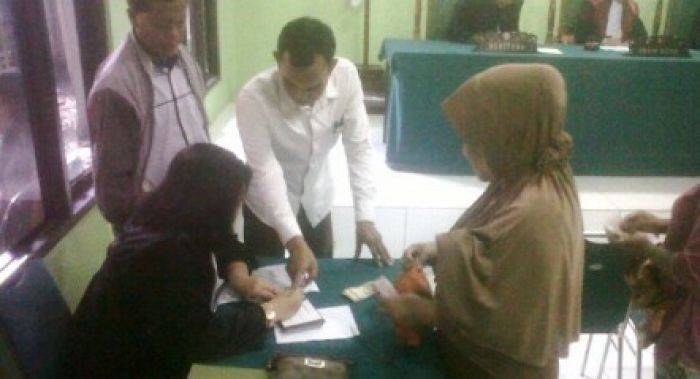 Buang Sampah Sembarangan, 12 Warga Sidoarjo Disidang Buang Sampah Sembarangan, 12 Warga Sidoarjo Disidang