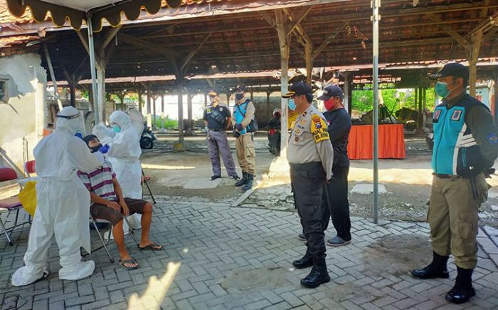 Swab Hunter Perbatasan Pemkot Surabaya Tes Swab 396 Warga Swab Hunter Perbatasan Pemkot Surabaya Tes Swab 396 Warga