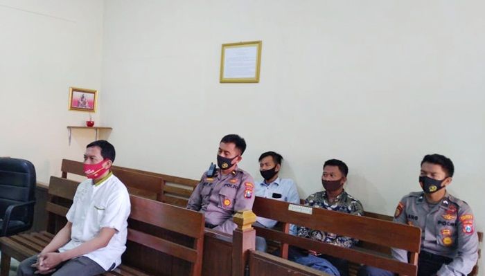 Bayar Denda Rp 500 Ribu, Terdakwa Penjual Miras di Sidoarjo Boleh Pulang Bayar Denda Rp 500 Ribu, Terdakwa Penjual Miras di Sidoarjo Boleh Pulang
