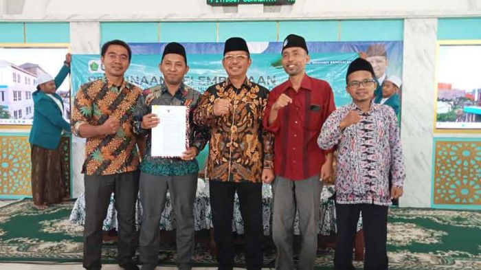 STIT Al Ibrohimy Resmi Naik Status Menjadi Institut Bahri Asyiq Galis Bangkalan STIT Al Ibrohimy Resmi Naik Status Menjadi Institut Bahri Asyiq Galis Bangkalan