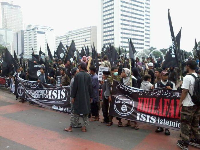 Ansor-Pemuda Muhammadiyah: Bahaya, Cabut Kewarganegaraan Anggota ISIS Ansor-Pemuda Muhammadiyah: Bahaya, Cabut Kewarganegaraan Anggota ISIS