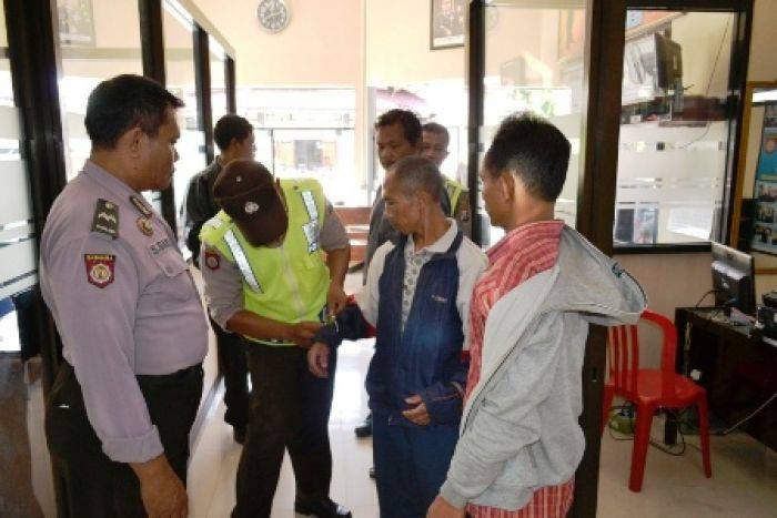 Main Judi Remi, Dicokok Polisi Main Judi Remi, Dicokok Polisi