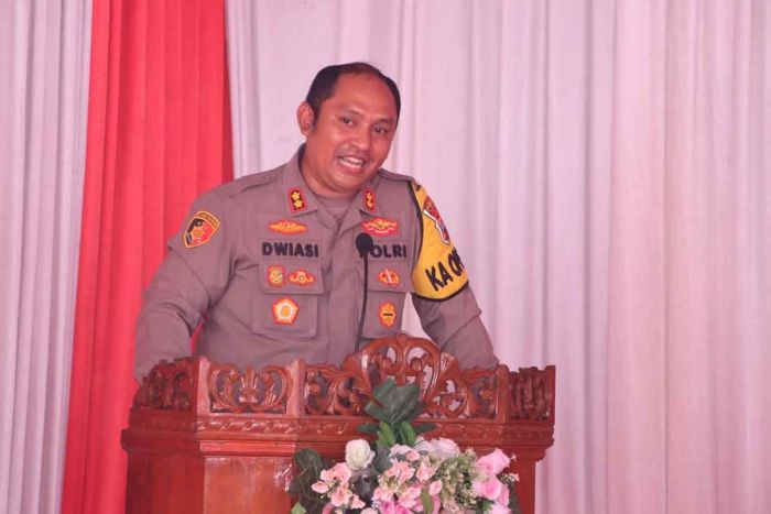 Gelar Silaturahmi dengan Perguruan Silat, Kapolres Ngawi Minta Masyarakat Jaga Kamtibmas Gelar Silaturahmi dengan Perguruan Silat, Kapolres Ngawi Minta Masyarakat Jaga Kamtibmas