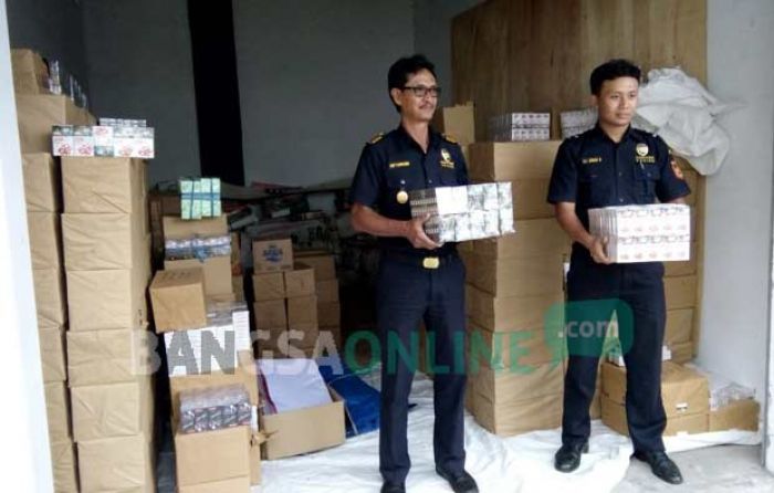 Mangkir dari Wajib Lapor, Pemilik Ratusan Ribu Batang Rokok Ilegal di Blitar Diduga Kabur