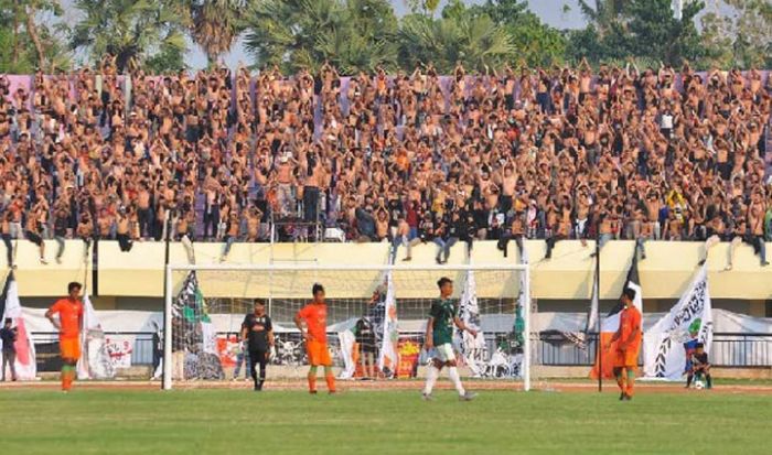 Jeda Kompetisi, Persibo Tantang Persela untuk Uji Coba Jeda Kompetisi, Persibo Tantang Persela untuk Uji Coba