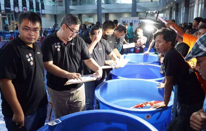 Pemkab Kediri Gelar All Indonesia Koi Show ke-19 Pemkab Kediri Gelar All Indonesia Koi Show ke-19