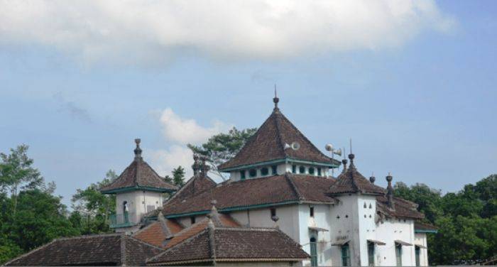 Masjid Baitur Rahman, Pernah Jadi Pondok Pesantren