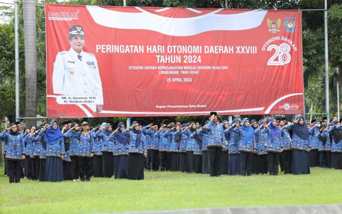 Peringati Hari Otoda ke-28, Pemkot Kediri Gelar Upacara Bendera