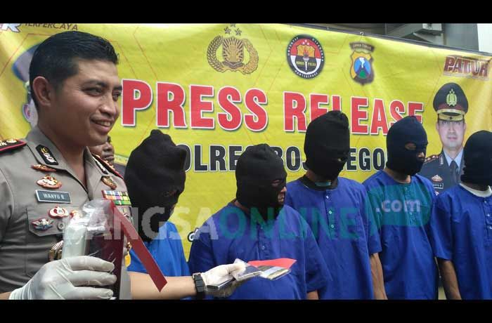 Komplotan Pencuri Motor dan Penadah Digulung Polres Bojonegoro Komplotan Pencuri Motor dan Penadah Digulung Polres Bojonegoro