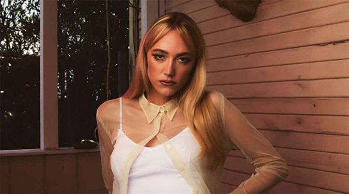 Maika Monroe Kembali Bintangi Victorian Psycho Maika Monroe Kembali Bintangi Victorian Psycho