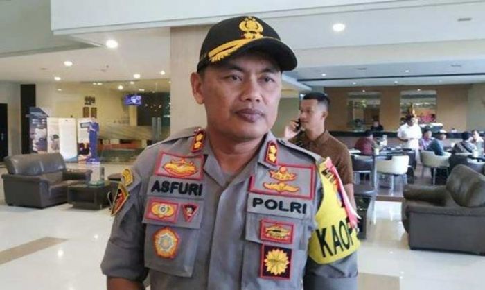 2 Personel Polres Malang Kota Terima Hadiah Umroh dan Satu Motor